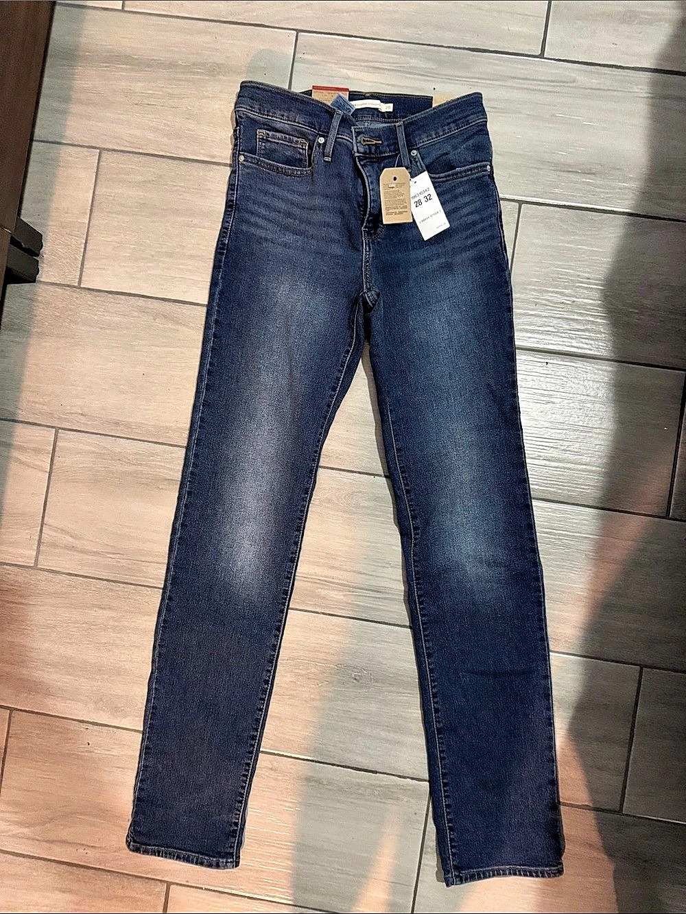 Levi's 314 Shaping Straight Men's Blue Jeans Waist 28 NWT